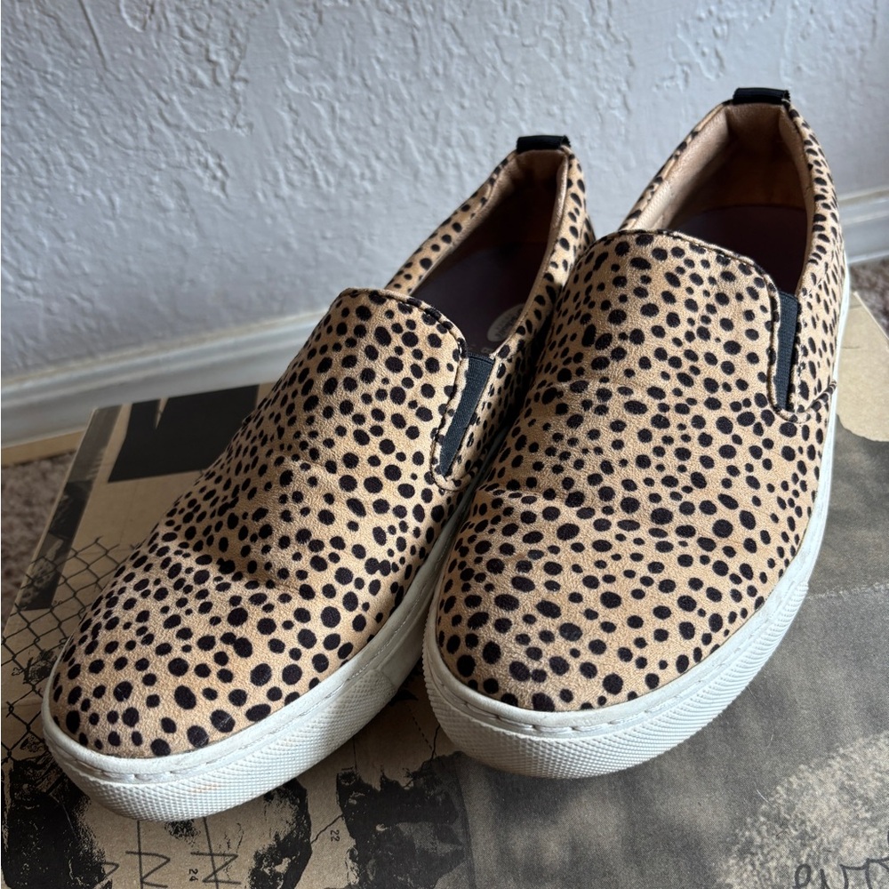 Dr. Scholl's Tan and Black Animal Print Slip-Ons